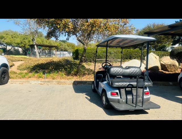 2 BEDROOM FLAT FOR SALE IN JACKAL CREEK GOLF ESTATE